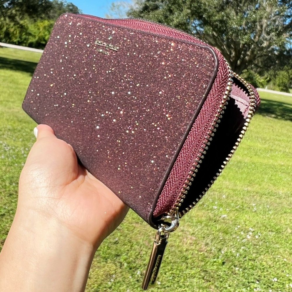 Kate Spade Gift Boxed Large Continental Wallet - Picture 3 of 9
